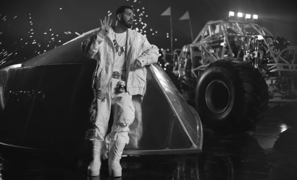 Drake drops the video of a New song "NOKIA."